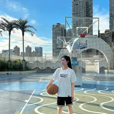 贾玲豪